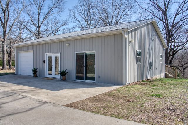 378 Lake Forest Drive, Eureka Springs, AR 72631