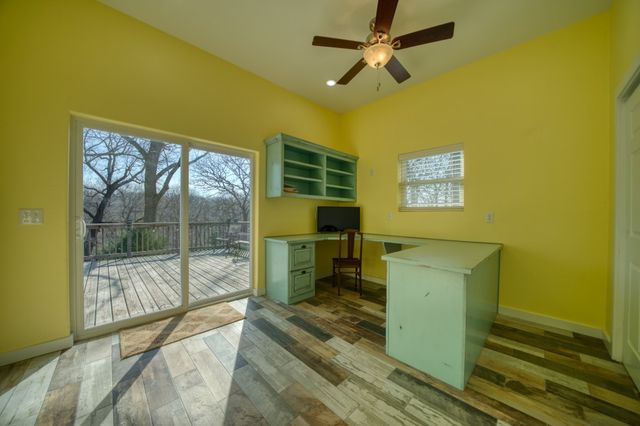 378 Lake Forest Drive, Eureka Springs, AR 72631