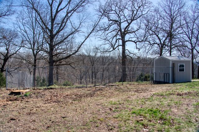 378 Lake Forest Drive, Eureka Springs, AR 72631