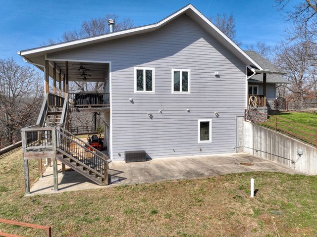 378 Lake Forest Drive, Eureka Springs, AR 72631