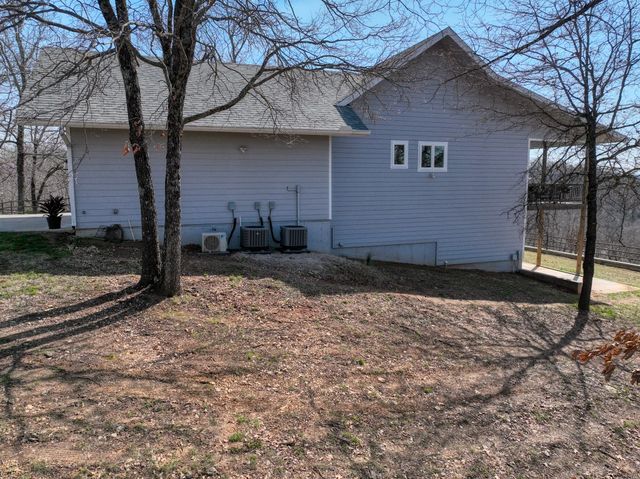 378 Lake Forest Drive, Eureka Springs, AR 72631