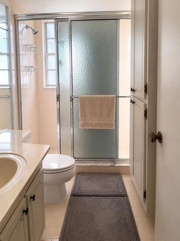 305 Fanshaw H, Boca Raton, FL 33434