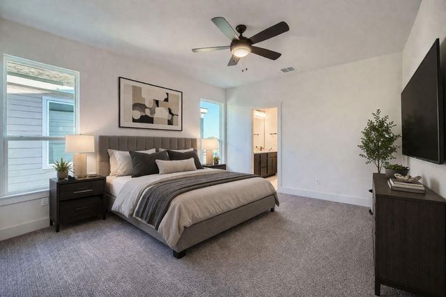 1531 N Red Bud LN 19, Round Rock, TX 78665