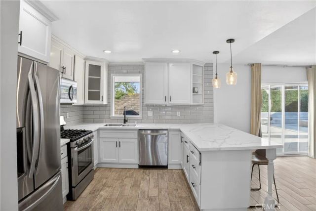2614 Joshua Hills Drive, Palmdale, CA 93550