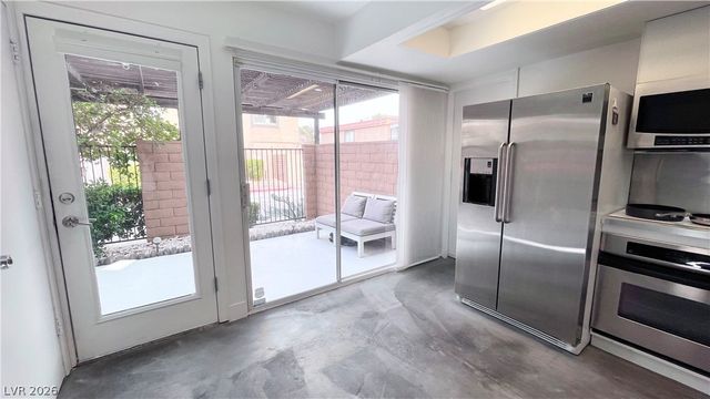 241 Misty Isle Lane B, Las Vegas, NV 89107