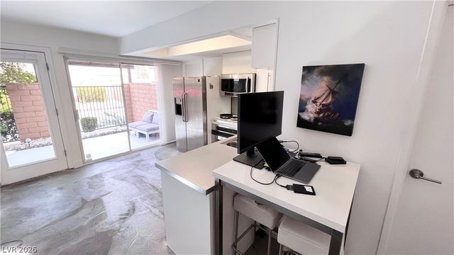 241 Misty Isle Lane B, Las Vegas, NV 89107