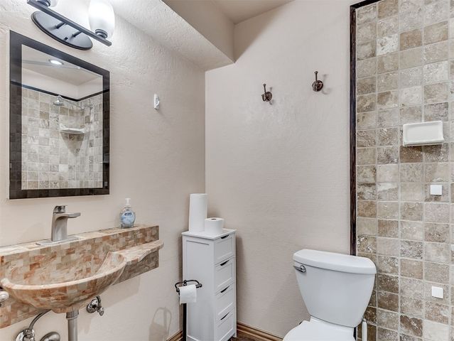 517 Beagle Circle, Edmond, OK 73003