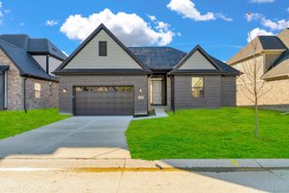 4108 Blossom Drive, Sterling Heights, MI 48314