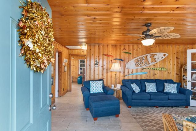 314 21st Ave. N, North Myrtle Beach, SC 29582