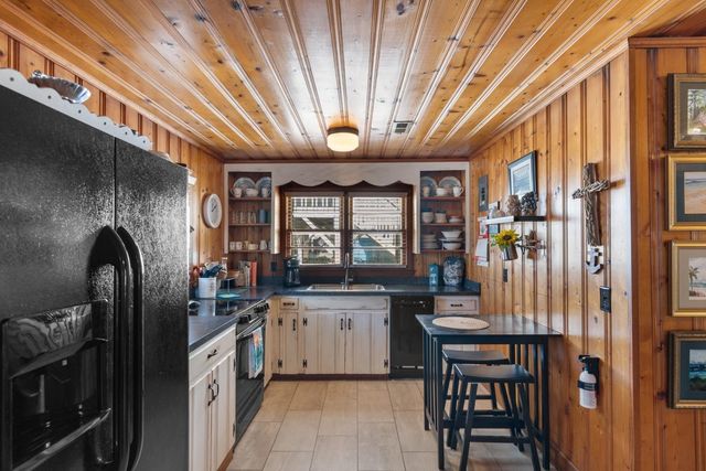 314 21st Ave. N, North Myrtle Beach, SC 29582