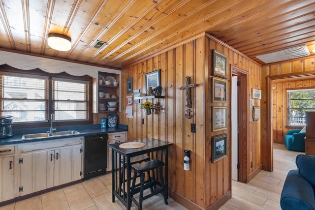 314 21st Ave. N, North Myrtle Beach, SC 29582