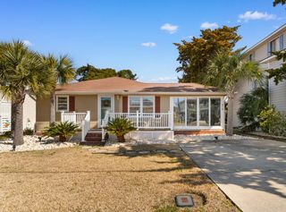 314 21st Ave. N, North Myrtle Beach, SC 29582