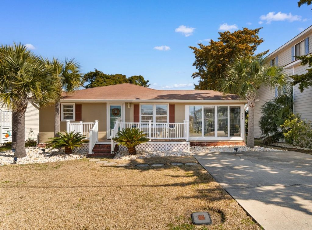 314 21st Ave. N, North Myrtle Beach, SC 29582
