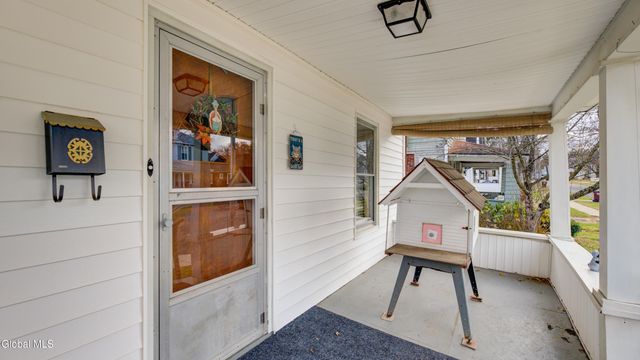 23 Saratoga Boulevard, Gloversville, NY 12078