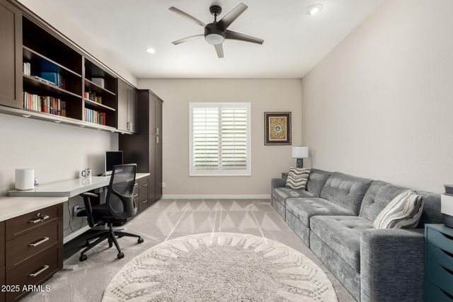 3046 E CREST Lane, Phoenix, AZ 85050