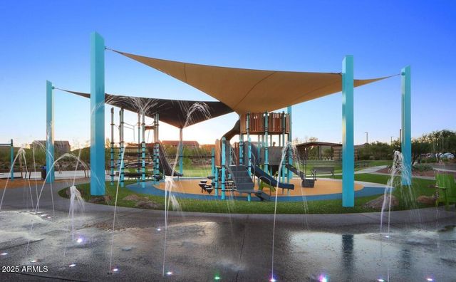 3046 E CREST Lane, Phoenix, AZ 85050