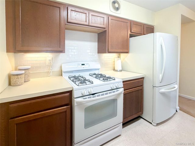 6106 Beach Front Road 73, Arverne, NY 11692
