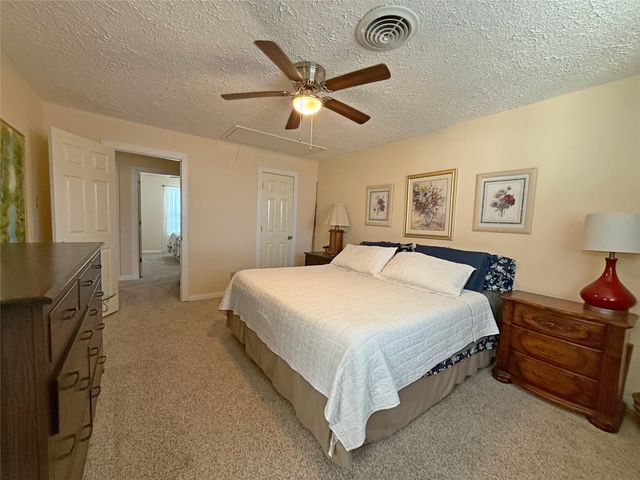 51 E Oakridge Drive, Point Blank, TX 77364