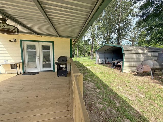 51 E Oakridge Drive, Point Blank, TX 77364