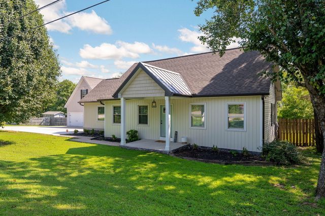 8301 Providence Road, Ooltewah, TN 37363