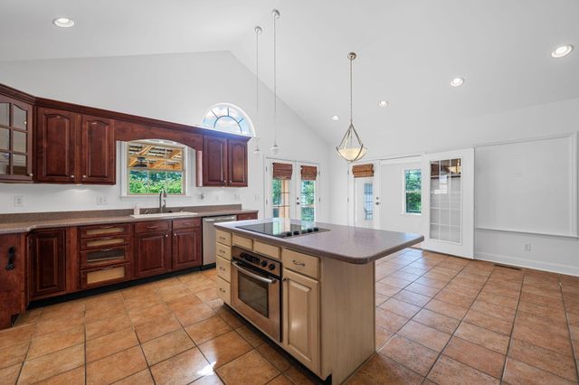 8301 Providence Road, Ooltewah, TN 37363