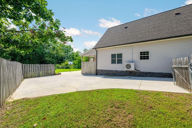 8301 Providence Road, Ooltewah, TN 37363