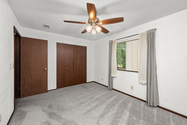 2501 26th Avenue Court 1-E, Rock Island, IL 61201