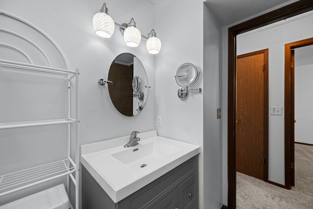 2501 26th Avenue Court 1-E, Rock Island, IL 61201