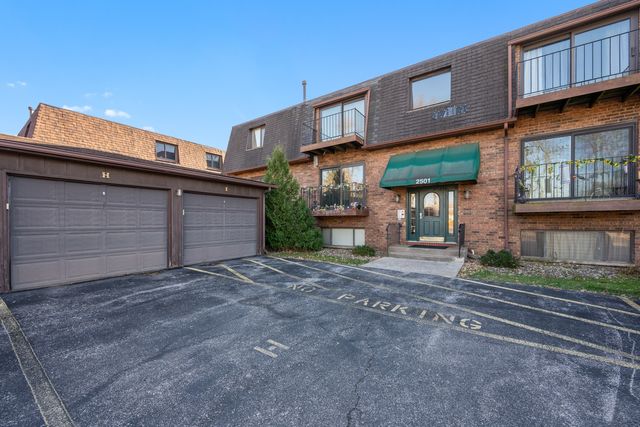 2501 26th Avenue Court 1-E, Rock Island, IL 61201