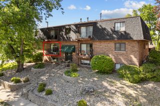 2501 26th Avenue Court 1-E, Rock Island, IL 61201