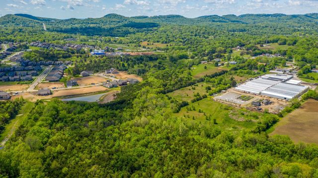 7364 Nolensville Rd, Nolensville, TN 37135