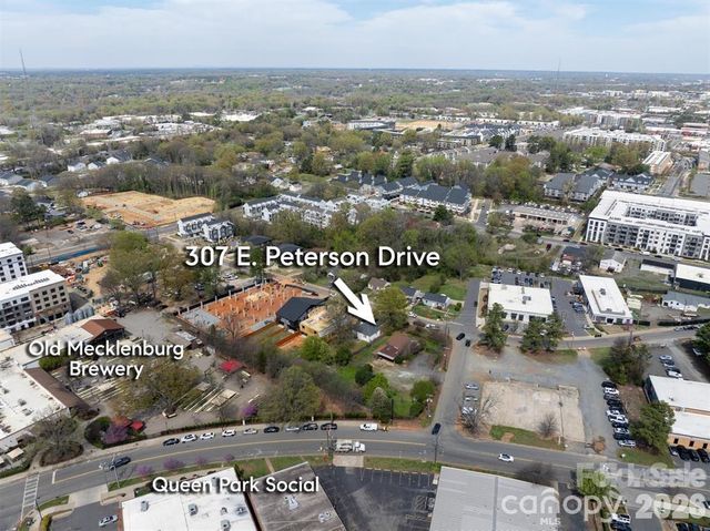 307 E Peterson Drive, Charlotte, NC 28203