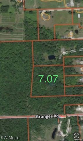 1135 N Baldwin Road, Oxford, MI 48371