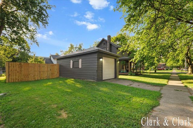 536 E Bond Street, City Of Hastings, MI 49058