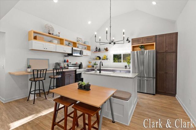 536 E Bond Street, City Of Hastings, MI 49058