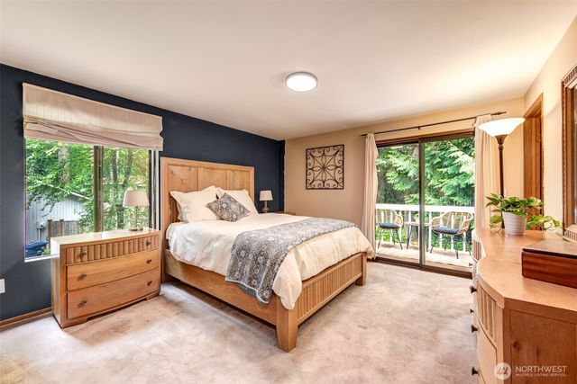 12826 NE 184th Court, Bothell, WA 98011