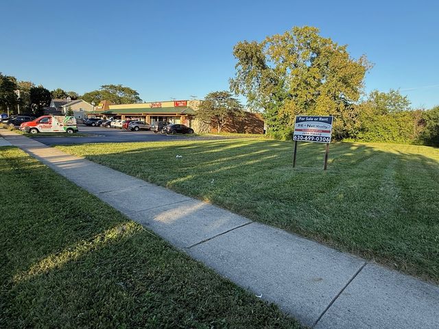 4671 old tavern Road, Lisle, IL 60532