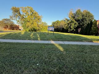 4671 old tavern Road, Lisle, IL 60532