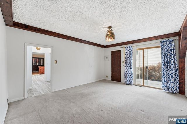 229 Centre Avenue, Secaucus, NJ 07094