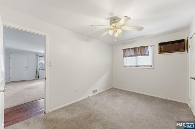 229 Centre Avenue, Secaucus, NJ 07094