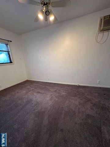 229 Centre Avenue, Secaucus, NJ 07094