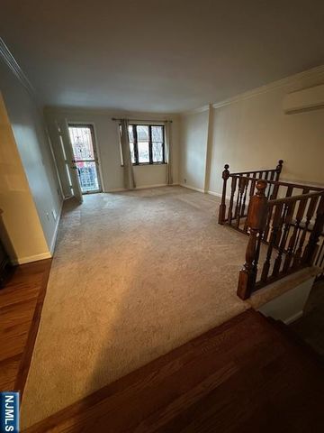 229 Centre Avenue, Secaucus, NJ 07094