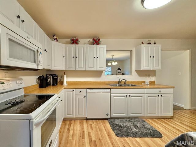 3847 Parkway Lane, Arnold, MO 63010