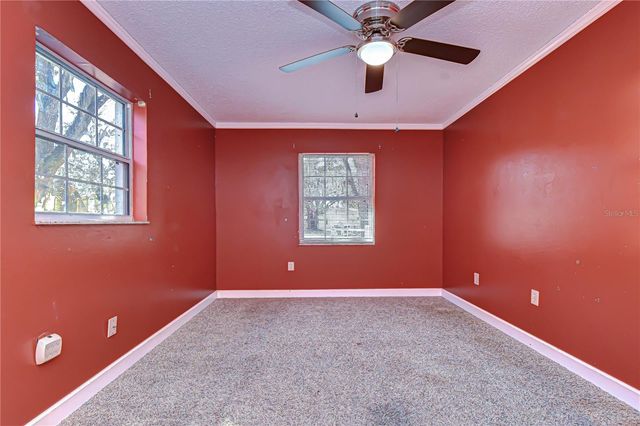 2002 E WILLOW DR, Plant City, FL 33566