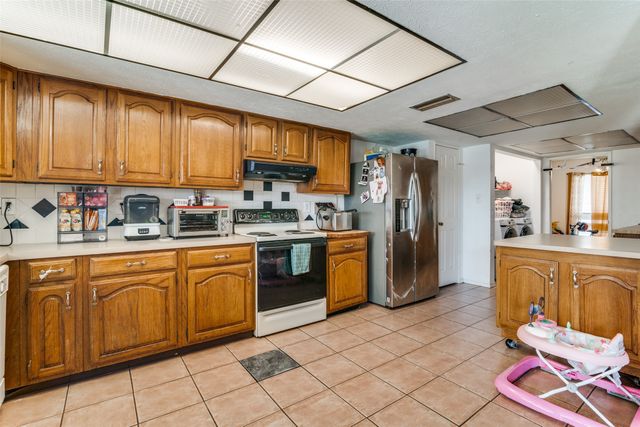 3306 Ardis Drive, Rowlett, TX 75088