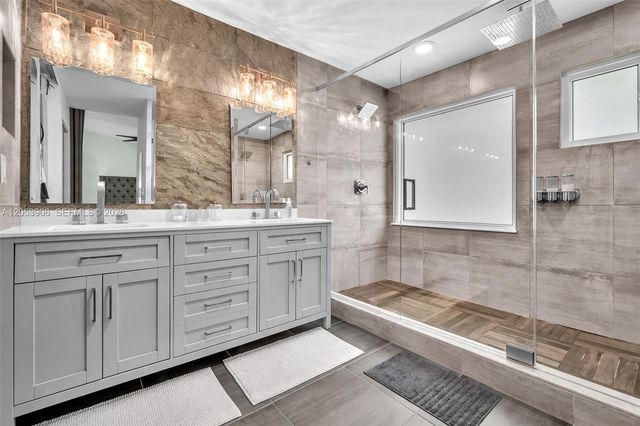 1651 NW 104th Ave, Plantation, FL 33322