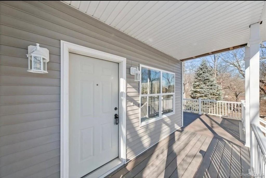 17 Chestnut Street, Stony Point, NY 10980 — photo 2
