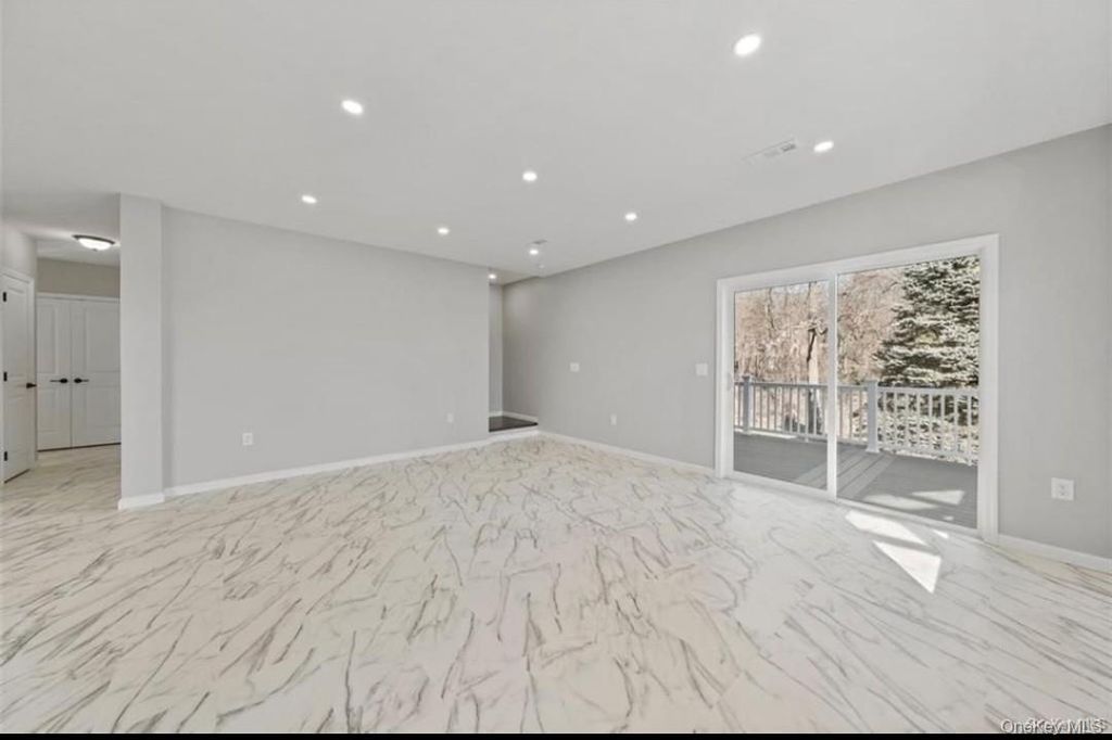 17 Chestnut Street, Stony Point, NY 10980 — photo 3