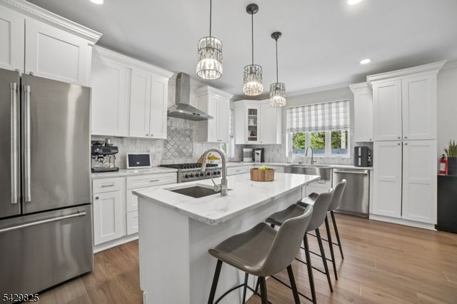 152 Murray Hill Blvd, Berkeley Heights Twp., NJ 07974