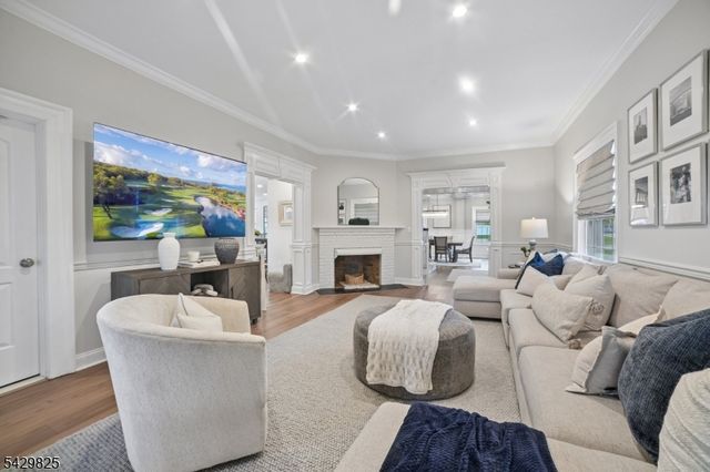 152 Murray Hill Blvd, Berkeley Heights Twp., NJ 07974